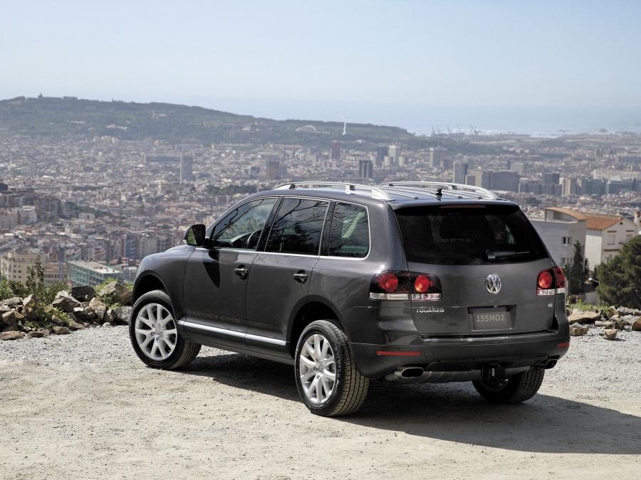  Volkswagen Touareg V8 2007 года  (US) (фото 12 из 29)